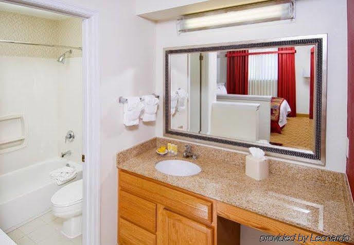 Value Suites Extended Stay - St Louis Maryland Heights Kültér fotó